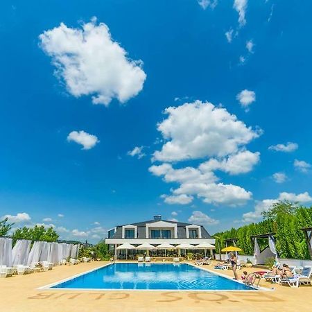 Complex Eos Hotel Valea Lupului  Ngoại thất bức ảnh