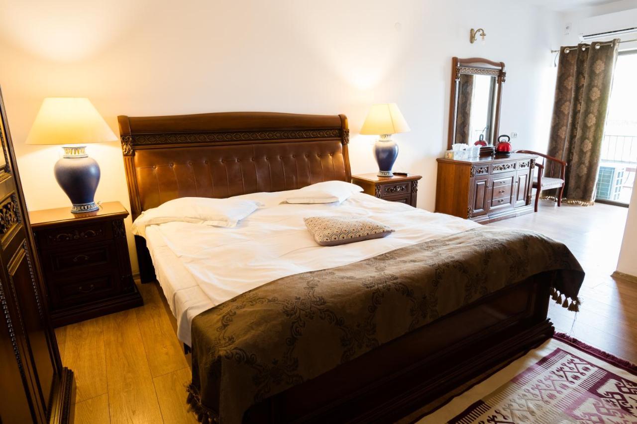 Complex Eos Hotel Valea Lupului  Ngoại thất bức ảnh
